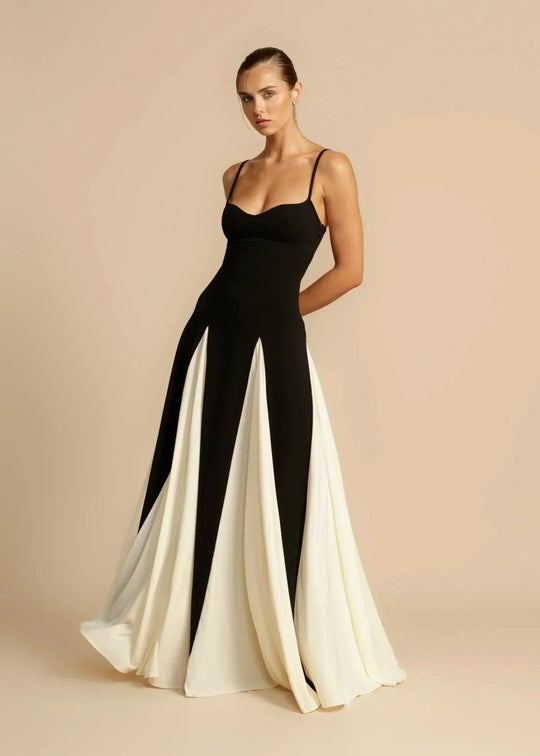 Elegante Maxi Zomerjurk Dames van Lichtgewicht Stof met Sweetheart Halslijn en Spaghetti Bandjes - ZovaFashion - Maxi Jurk