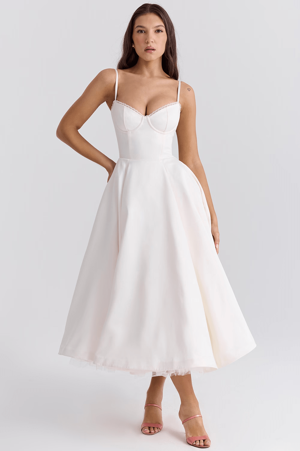 Elegante Midi Zomerjurk Dames van Satijn met Spaghetti Bandjes en Kant Details - ZovaFashion - Midi Jurken