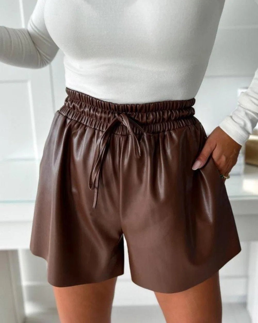 Faux Leren Korte Broek Dames met Hoge Taille en Elastisch Koord - Zova - Fashion - Korte Broek Dames