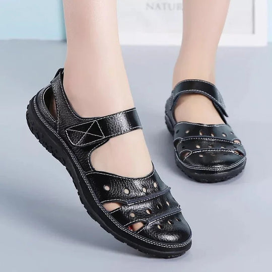 Leren Sandalen Dames met Verstelbare Bandjes en Geperforeerd Design - ZovaFashion - Sandalen Dames