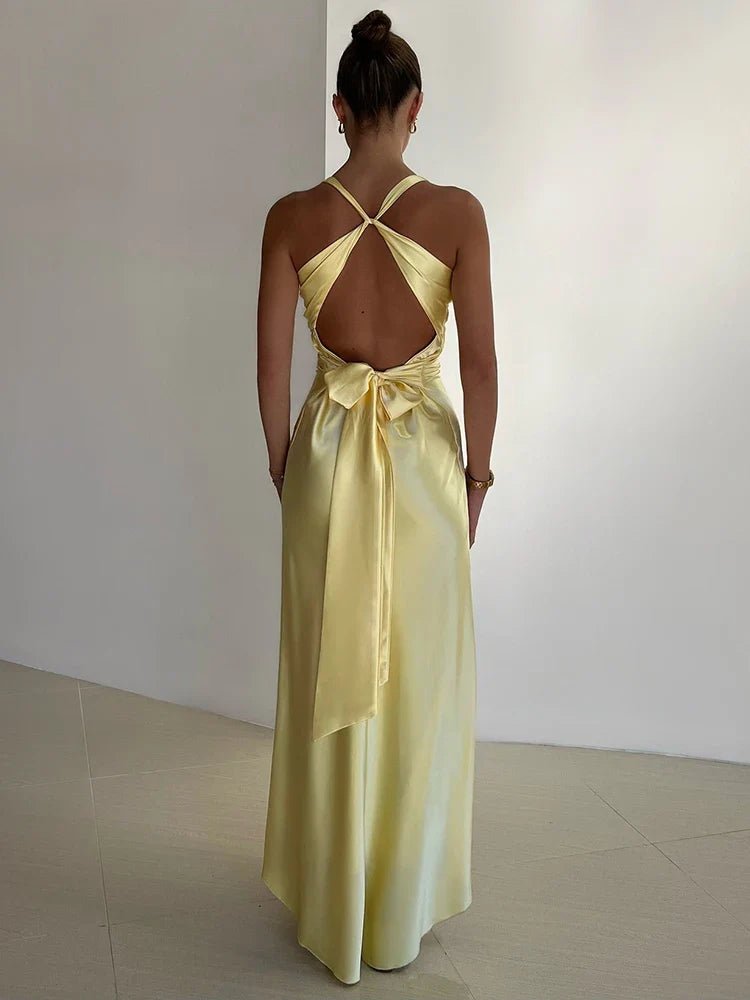 Maxi Zomerjurk van Satijn met Halternek en Getailleerd Lijfje - ZovaFashion - Maxi Jurk