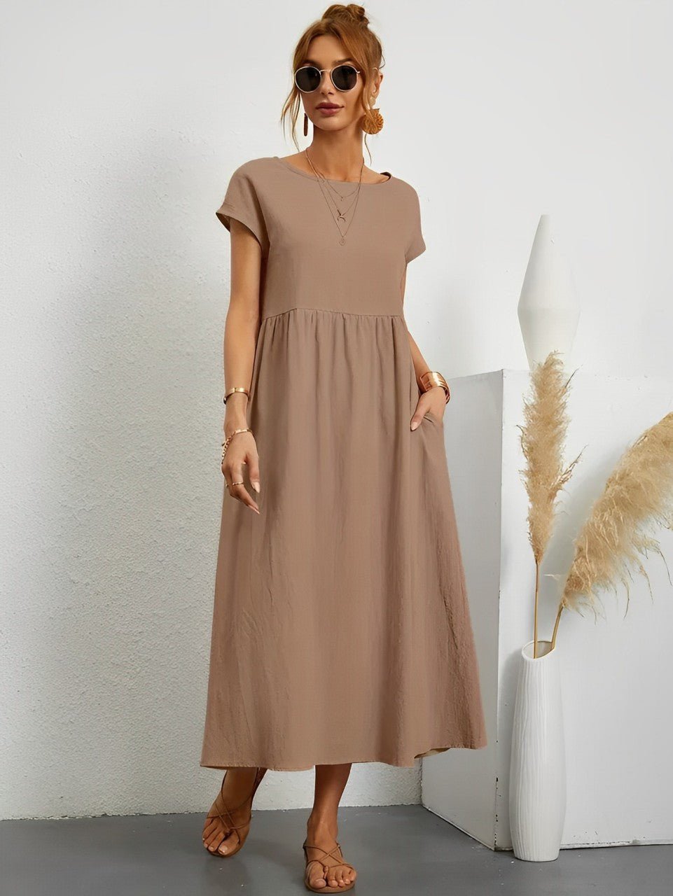 Midi Zomerjurk in Ademend Katoen met Flatterende Pasvorm - ZovaFashion - Midi Jurk