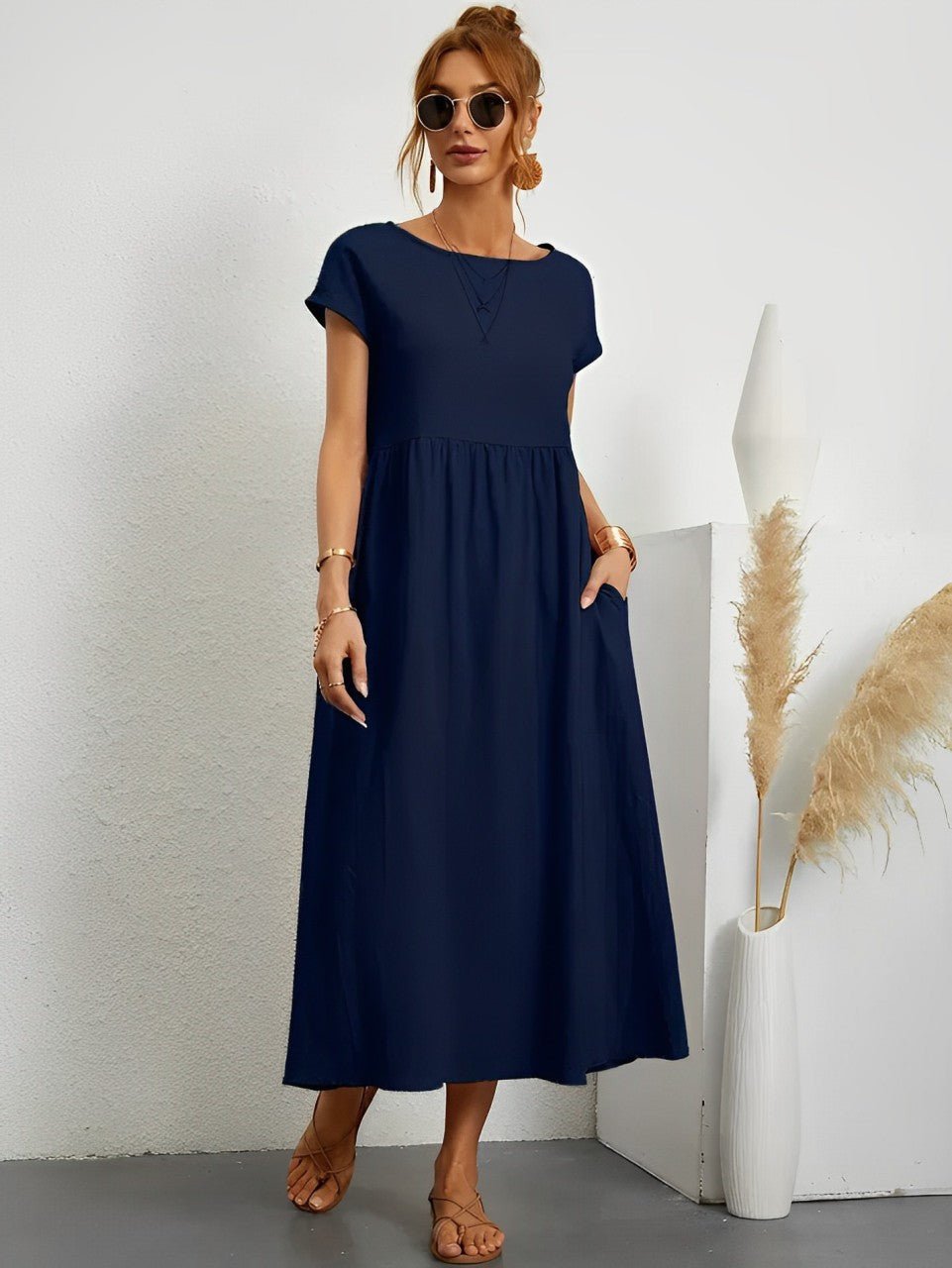 Midi Zomerjurk in Ademend Katoen met Flatterende Pasvorm - ZovaFashion - Midi Jurk