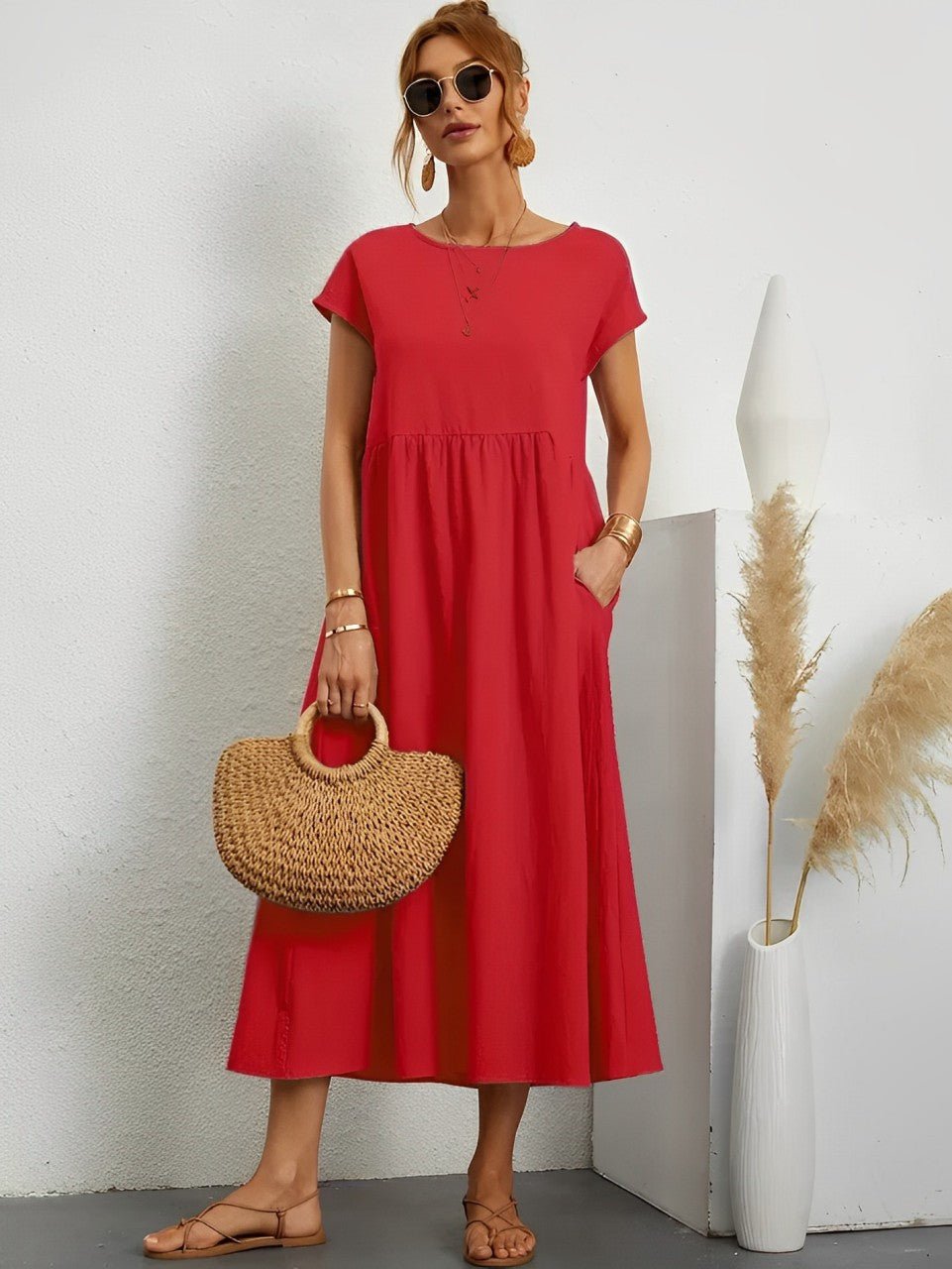 Midi Zomerjurk in Ademend Katoen met Flatterende Pasvorm - ZovaFashion - Midi Jurk