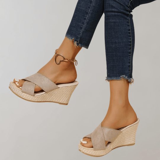 Orthopedische Sandalen Dames van Imitatieleer met Crisscross Bandjes - ZovaFashion - Sandalen Dames