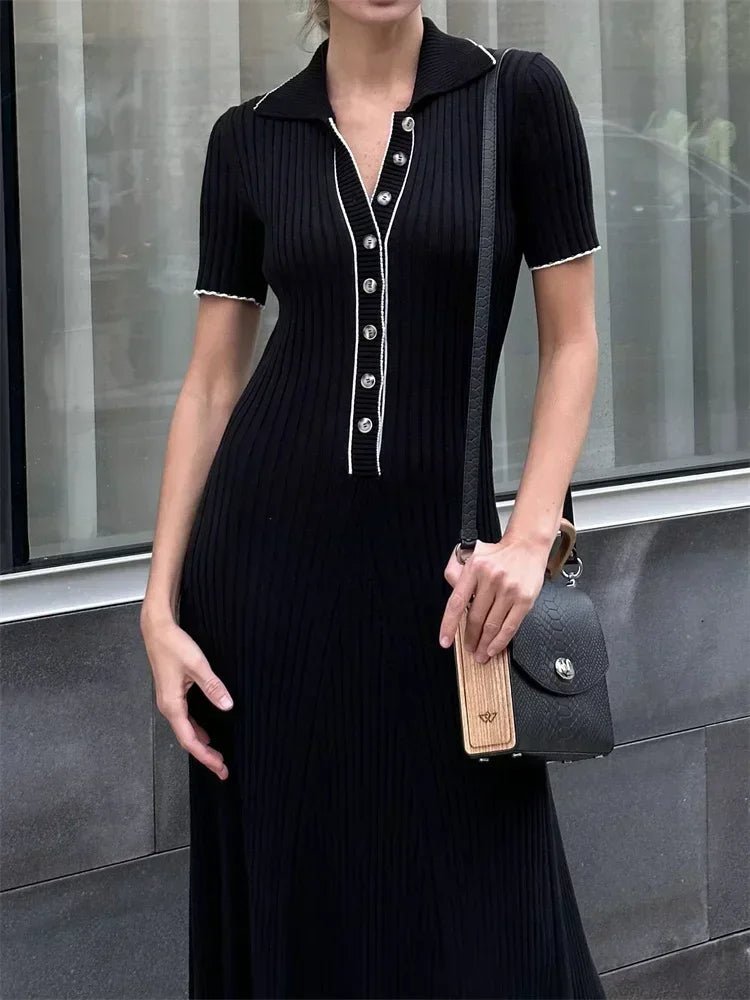 Ribgebreide Maxi Zomerjurk met Kraag en Knoopdetail - ZovaFashion - Maxi Jurk