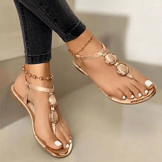 Sandalen Dames van Imitatieleer met Platte Zool en Decoratieve Bandjes - ZovaFashion - Sandalen Dames