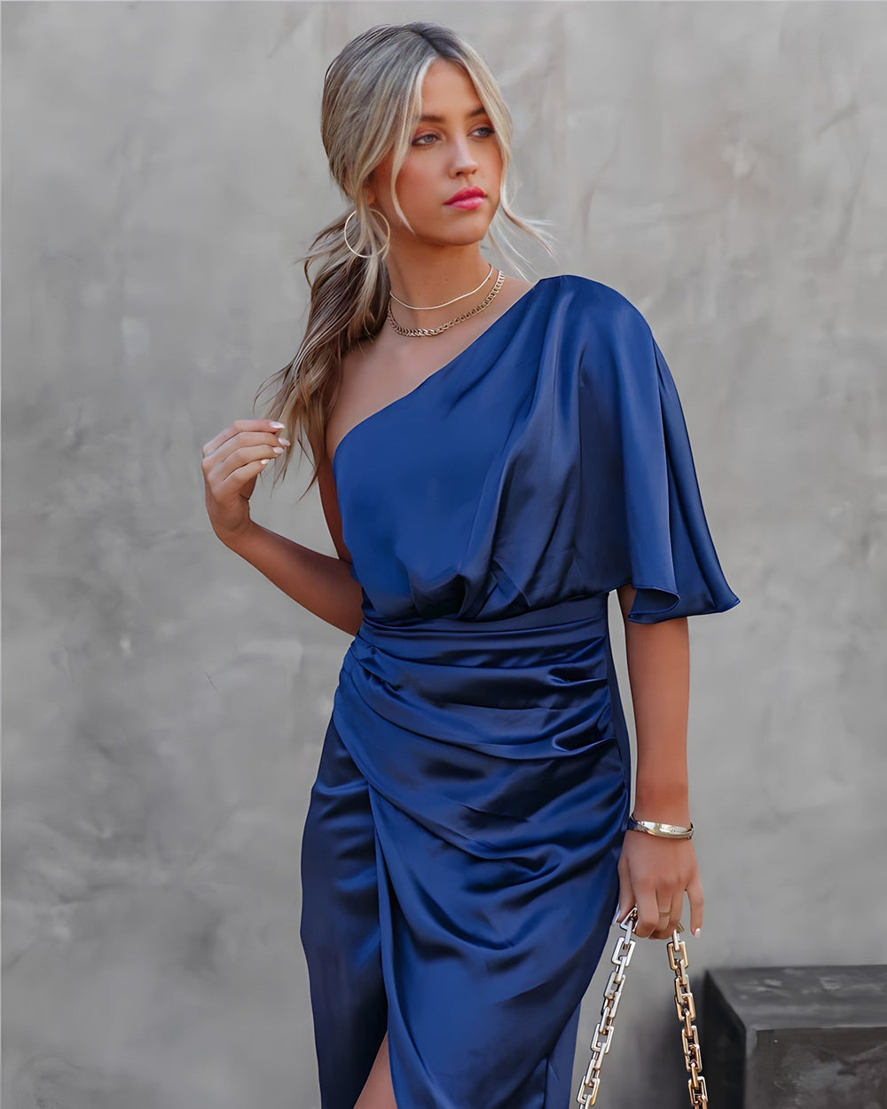 Zijdezachte Midi Zomerjurk Dames met Verfijnde V - Hals - Zova - Fashion